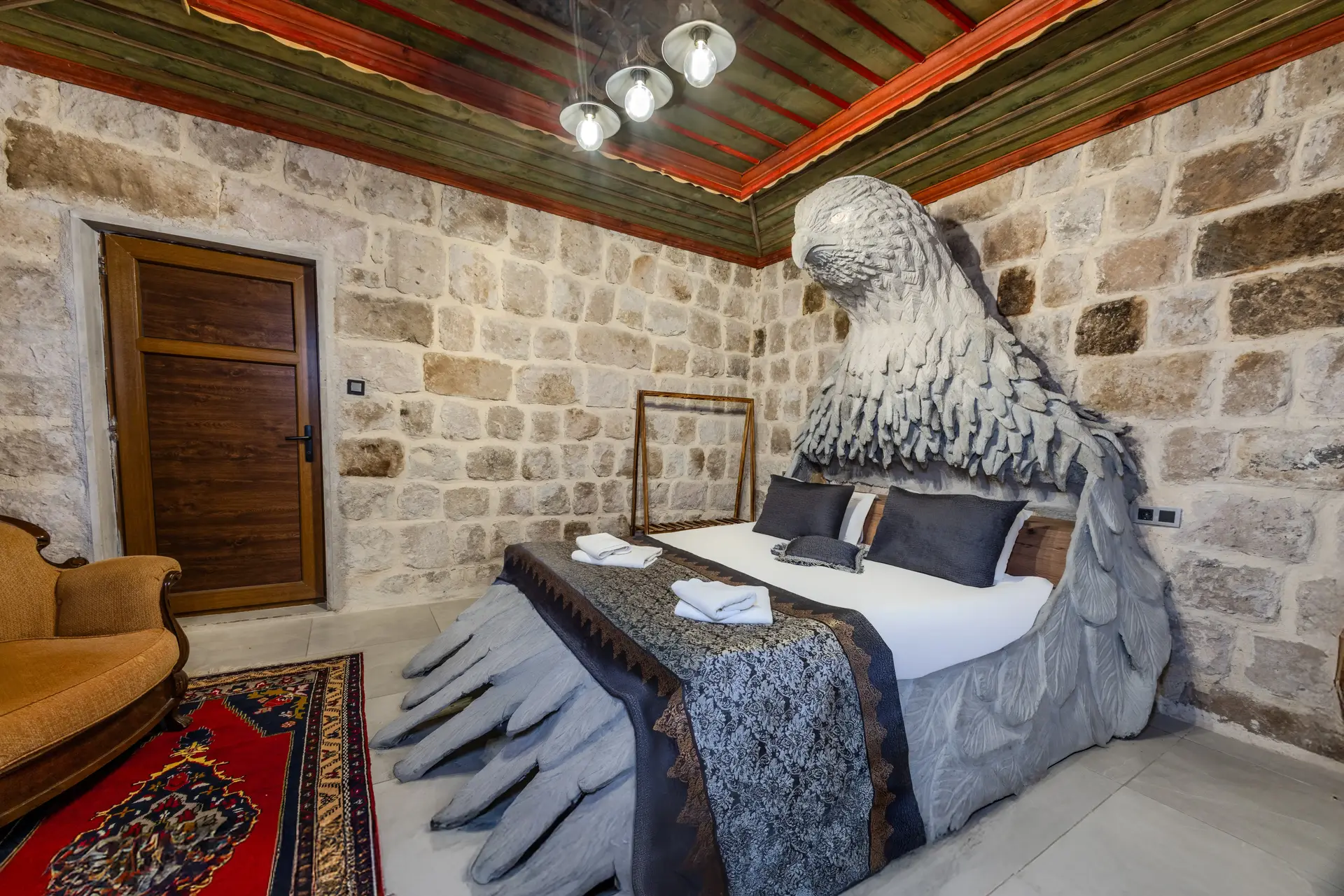 Eagle Room